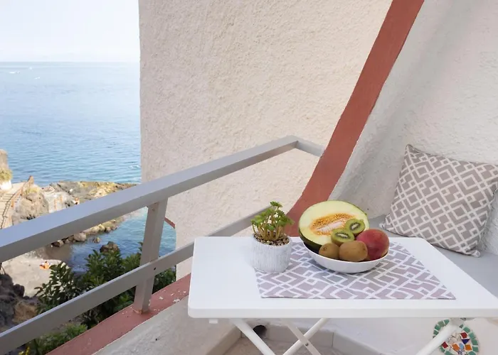 Home2book Charming Duplex *